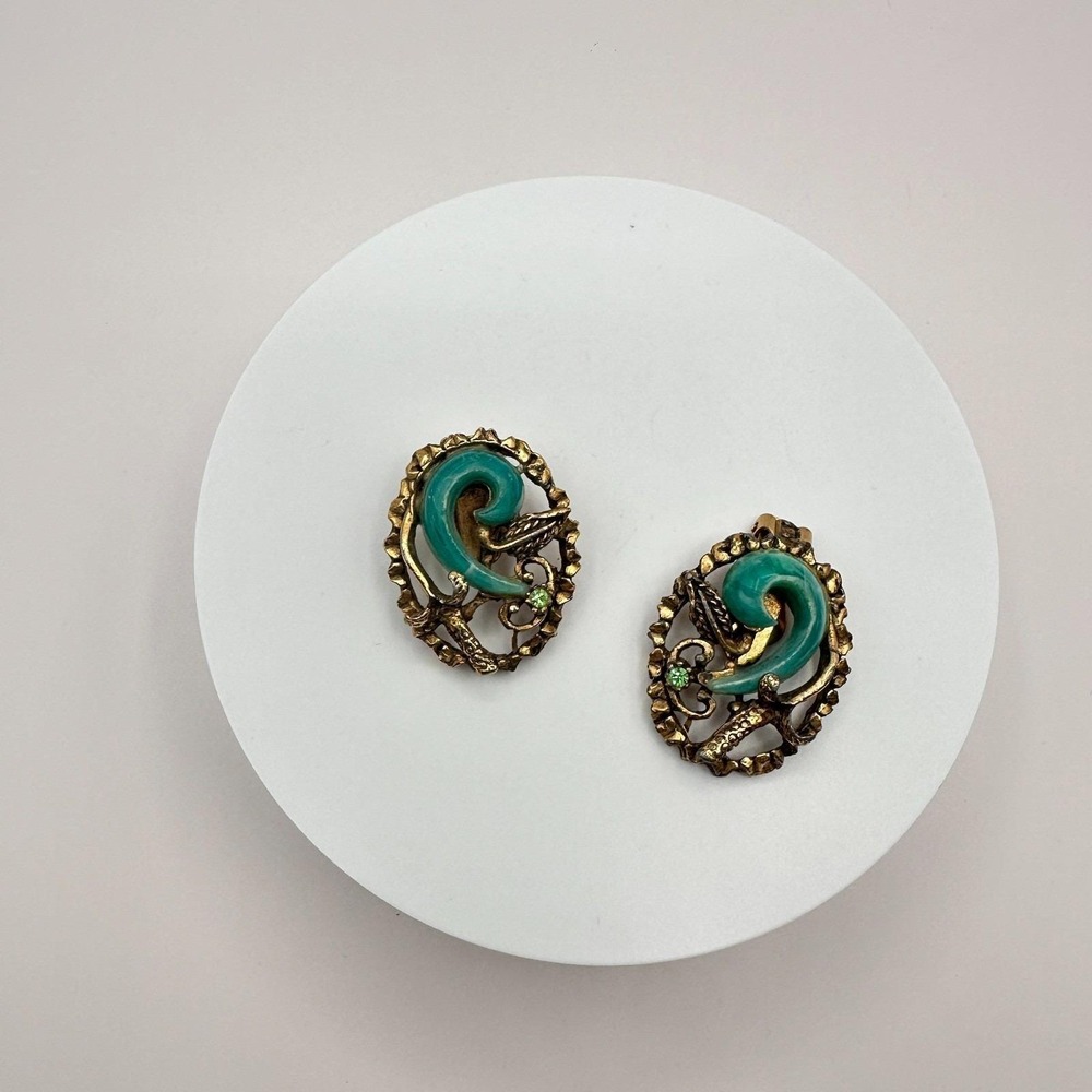 Vintage 80s Brass Tone Turquoise Green Cabochon Statement Clip Earrings Jewelry - Picture 6 of 9